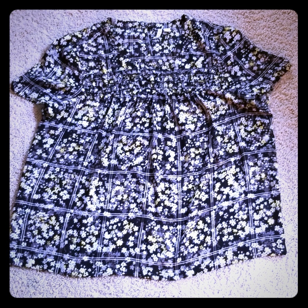Elle Floral Top